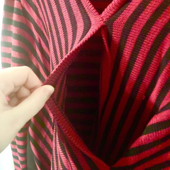 Rendition Women's XL Red and Black Striped Faux Wrap Sweater - Picture 7 of 10